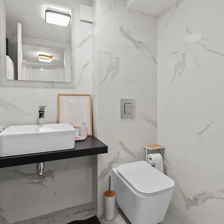 Noa Boutique Beautiful Penthouse With Private Parking Apartment Bucharest