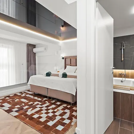 Apartment Noa Boutique Beautiful Penthouse With Private Parking *