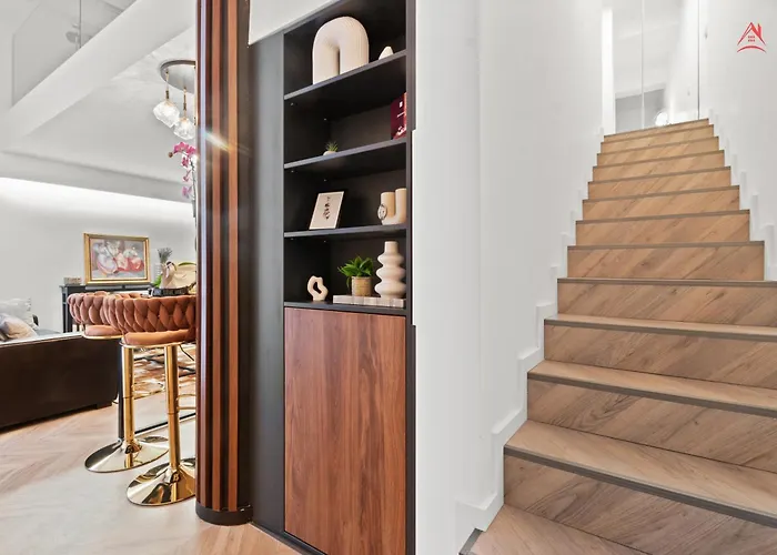 Noa Boutique Beautiful Penthouse With Private Parking *