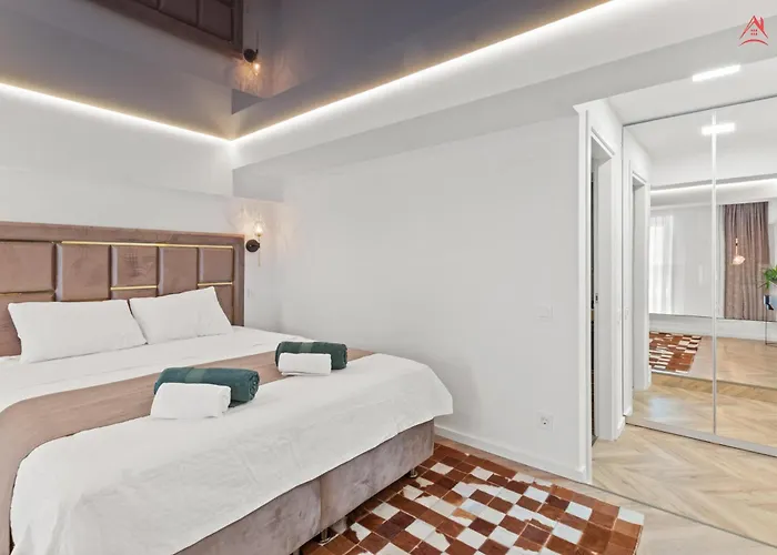 Noa Boutique Beautiful Penthouse With Private Parking 아파트 부쿠레슈티