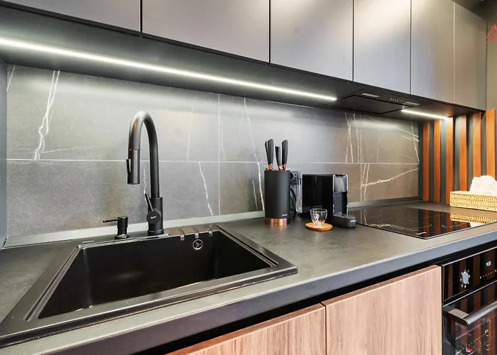 Noa Boutique Beautiful Penthouse With Private Parking アパート