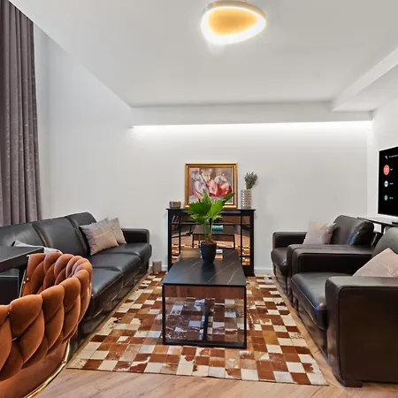 Noa Boutique Beautiful Penthouse With Private Parking דירה