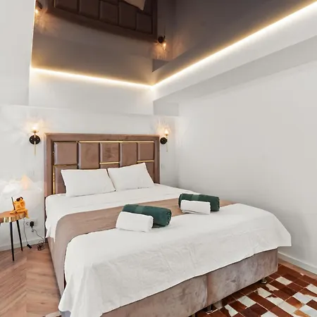 Daire Noa Boutique Beautiful Penthouse With Private Parking