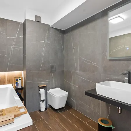 Daire Noa Boutique Beautiful Penthouse With Private Parking