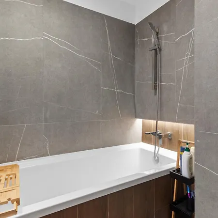 Noa Boutique Beautiful Penthouse With Private Parking Bükreş