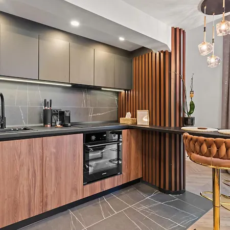 Daire Noa Boutique Beautiful Penthouse With Private Parking Bükreş